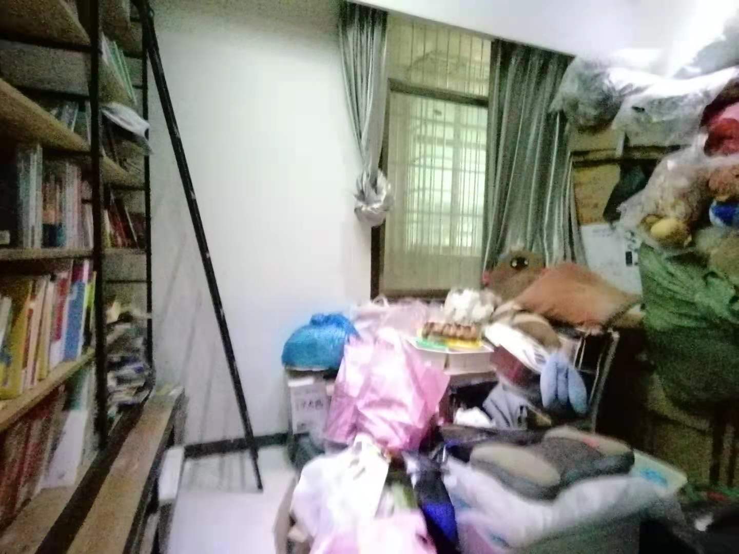 进步亚泰  3室2厅2卫   2600.00元/月室内图