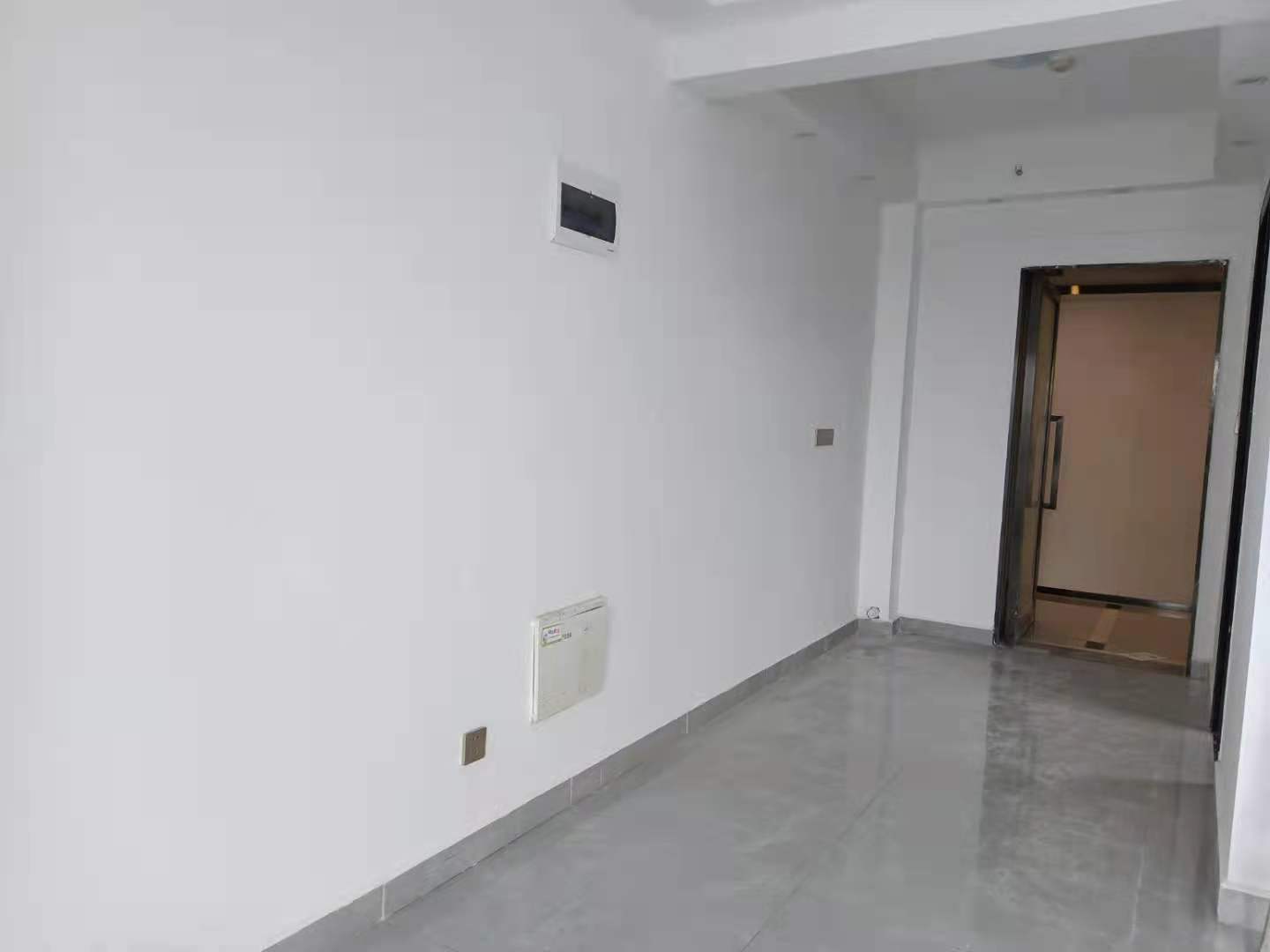 复地星光天地 1室1厅1卫 2200.0元/月 复地星光天地 1室1厅1卫 2200.0元/月室内图