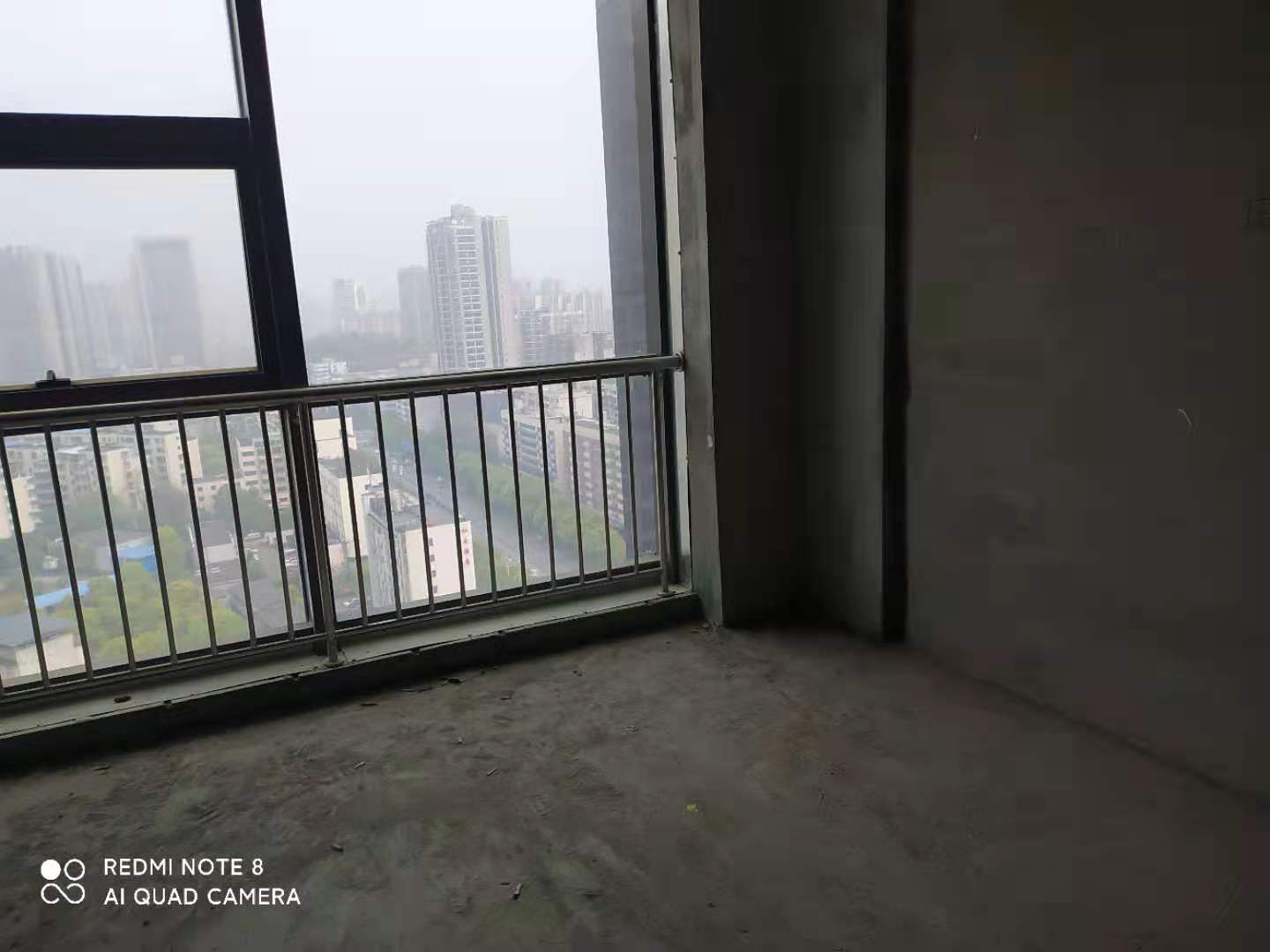 铂金时代  1室1厅1卫   1600.00元/月室内图
