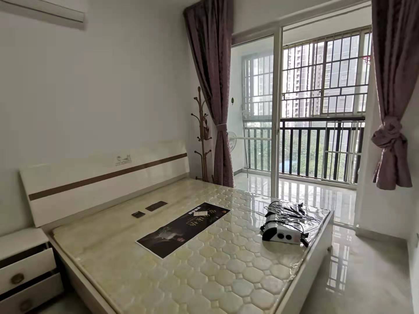 二江花园  2室1厅1卫    1800.0元/月 二江花园  2室1厅1卫    1800.0元/月室内图