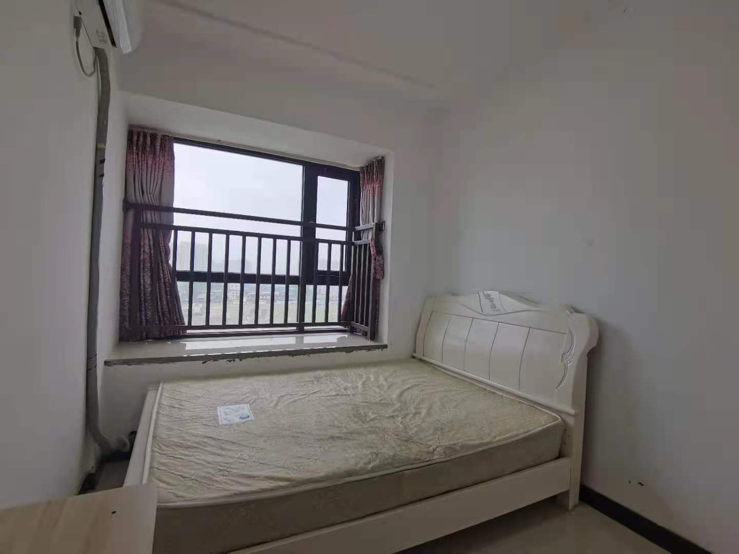 南湖尚景  1室1厅1卫    1900.0元/月 南湖尚景  1室1厅1卫    1900.0元/月室内图