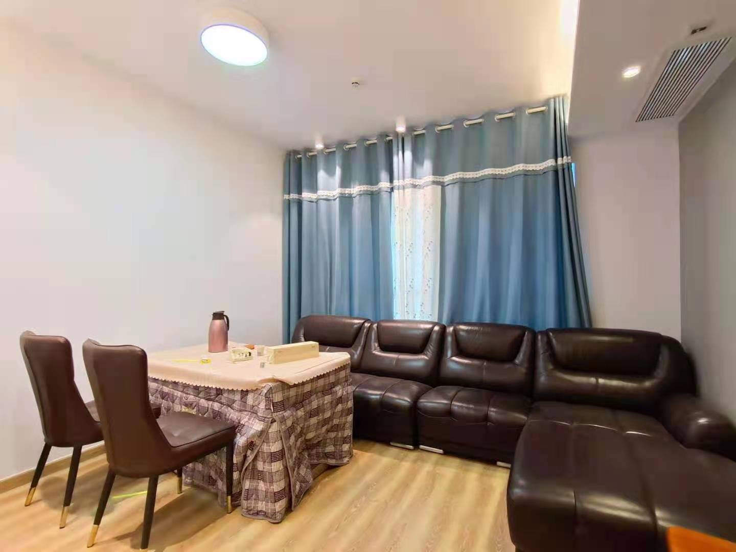 崇盛国际中心(柏石公寓)  2室1厅1卫    1800.0元/月 崇盛国际中心(柏石公寓)  2室1厅1卫    1800.0元/月室内图