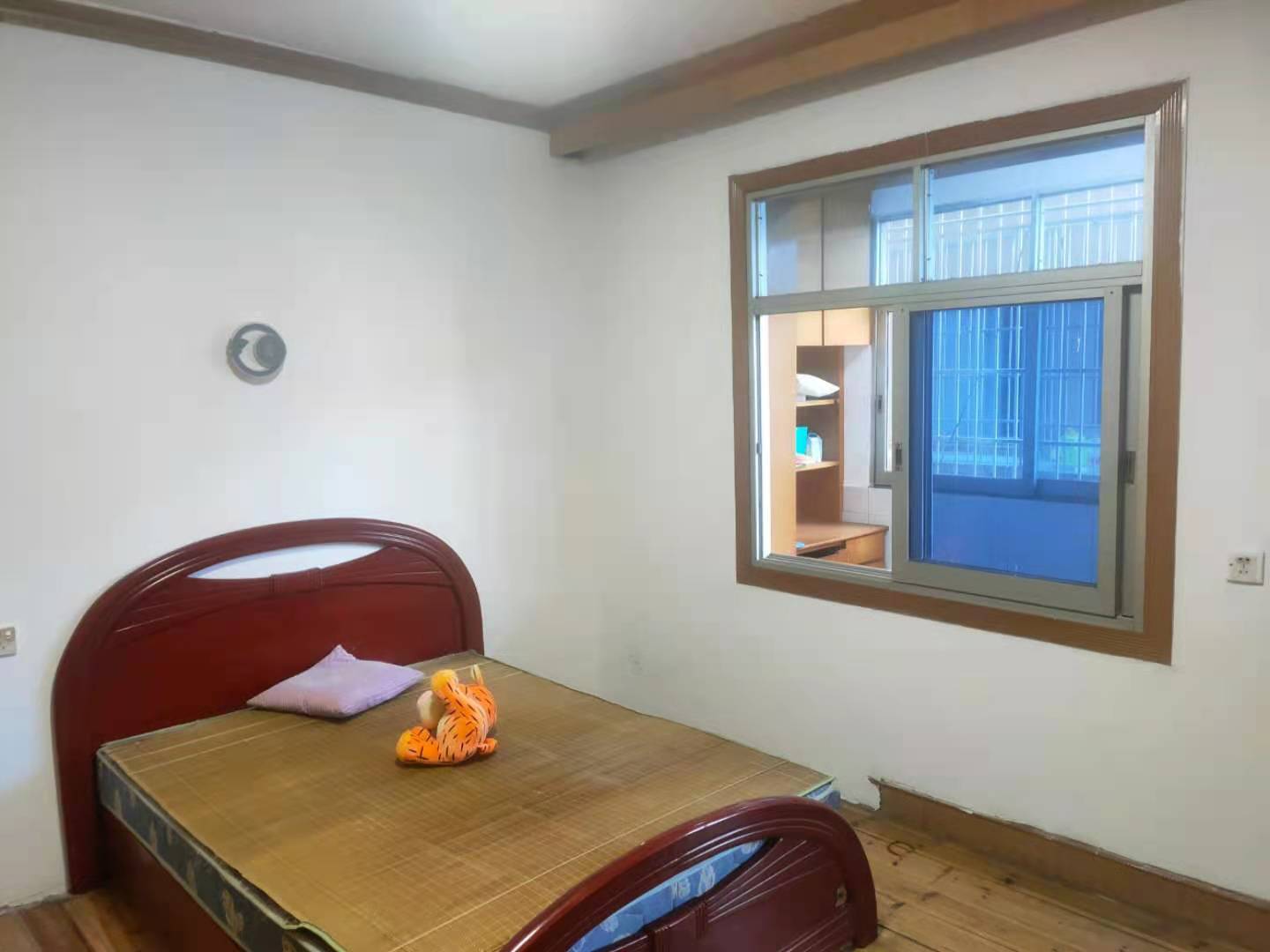 锡福花苑 2室2厅1卫 1000.0元/月 锡福花苑 2室2厅1卫 1000.0元/月室内图