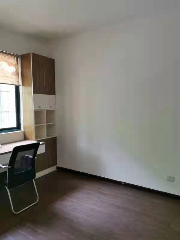 玫瑰名城丁香苑 3室2厅2卫 2000.0元/月 玫瑰名城丁香苑 3室2厅2卫 2000.0元/月室内图