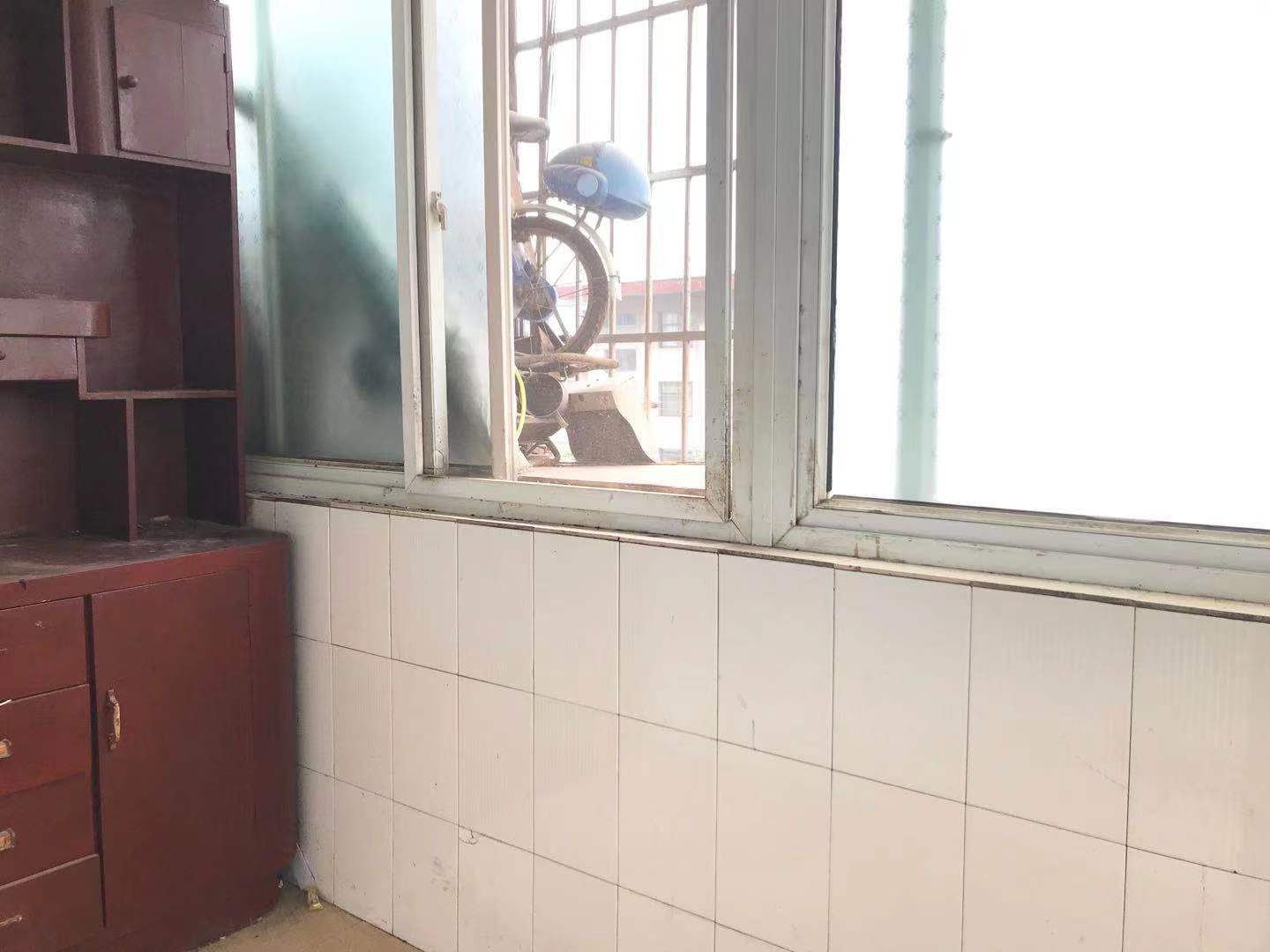 电缆厂新塘村 2室1厅1卫 900.0元/月 电缆厂新塘村 2室1厅1卫 900.0元/月户型图