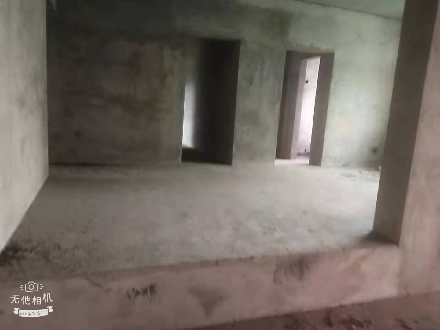 梓怡华盛家园  4室2厅2卫    79.0万 梓怡华盛家园  4室2厅2卫    79.0万客厅