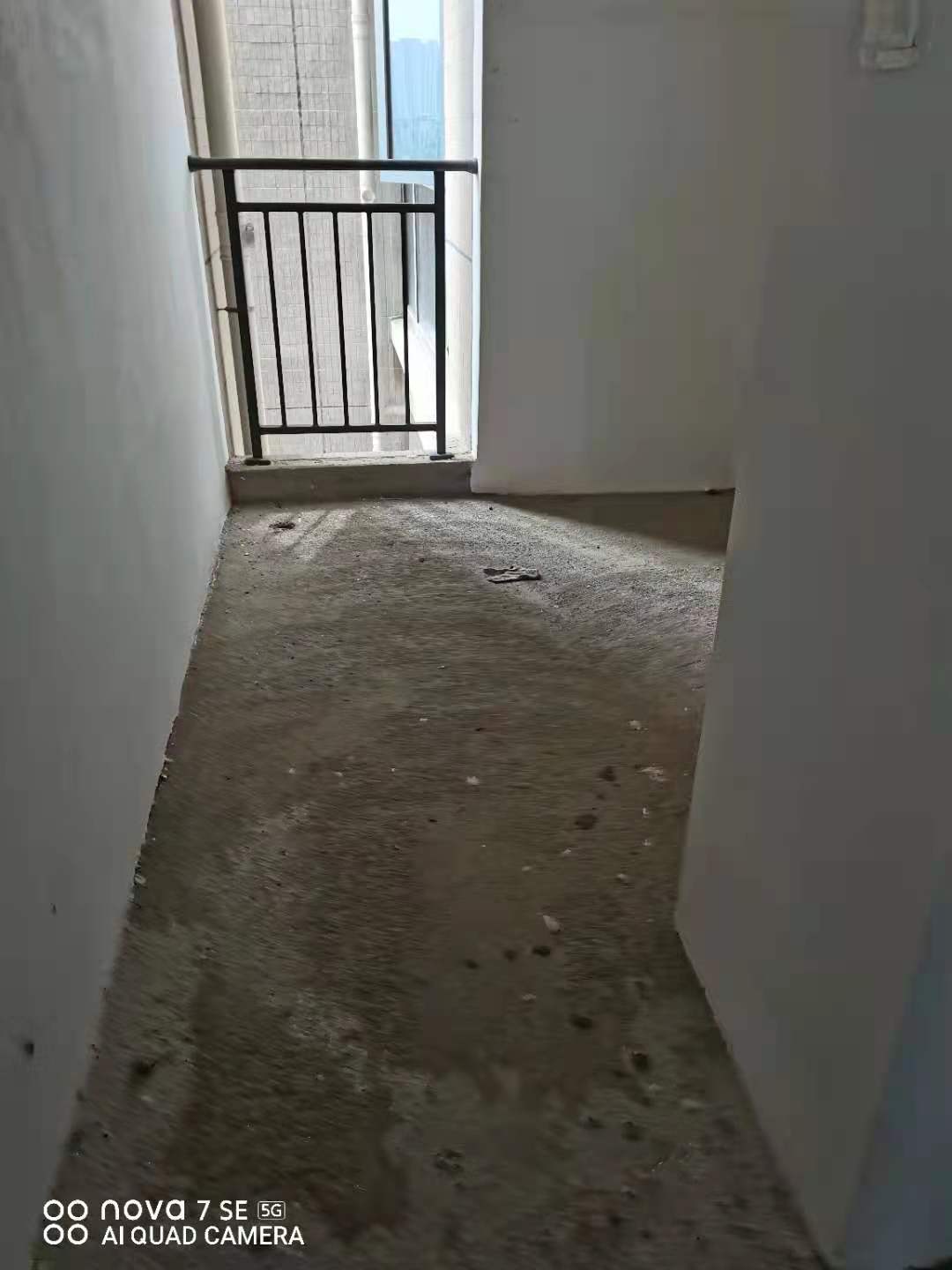 松雅湖壹号 4室2厅2卫 1500.0元/月 松雅湖壹号 4室2厅2卫 1500.0元/月室内图