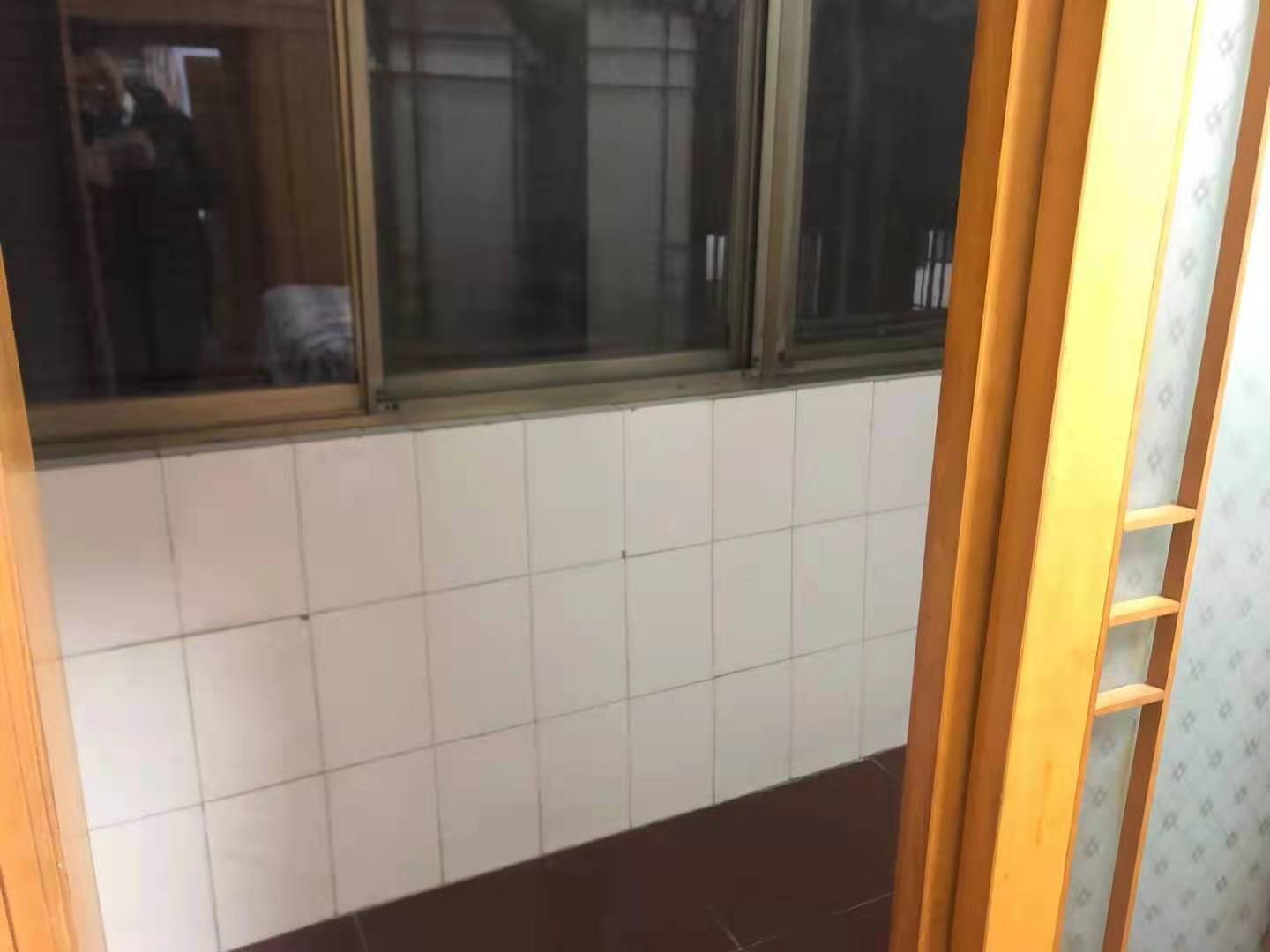 红旗村  2室2厅1卫   29.80万客厅