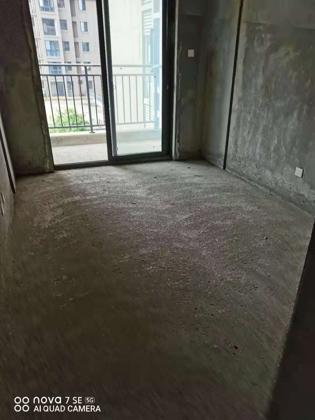 松雅湖壹号 4室2厅2卫 1500.0元/月 松雅湖壹号 4室2厅2卫 1500.0元/月室内图