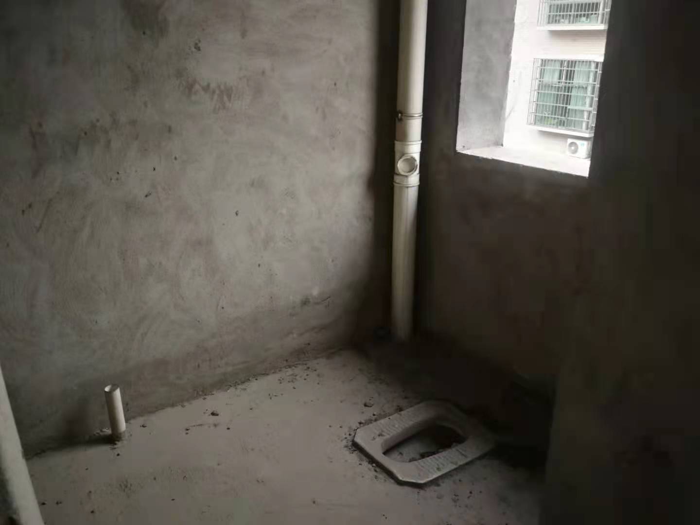 晓园嘉苑 3室2厅1卫 24.0万 晓园嘉苑 3室2厅1卫 24.0万卧室