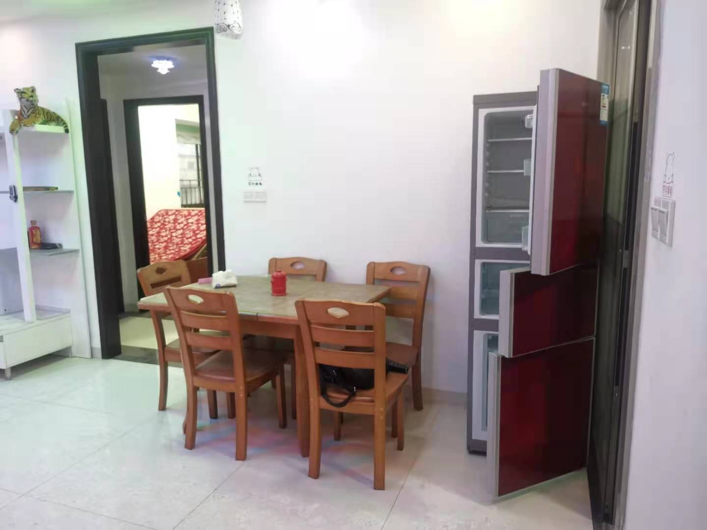 碧桂园  2室2厅1卫    64.88万客厅