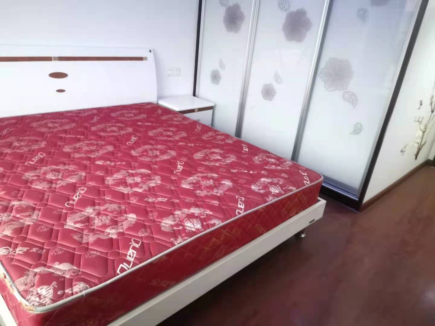 碧桂园  2室2厅1卫    64.88万卧室