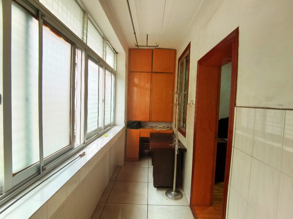 水竹二村 2室1厅0卫 35.0万 水竹二村 2室1厅0卫 35.0万客厅