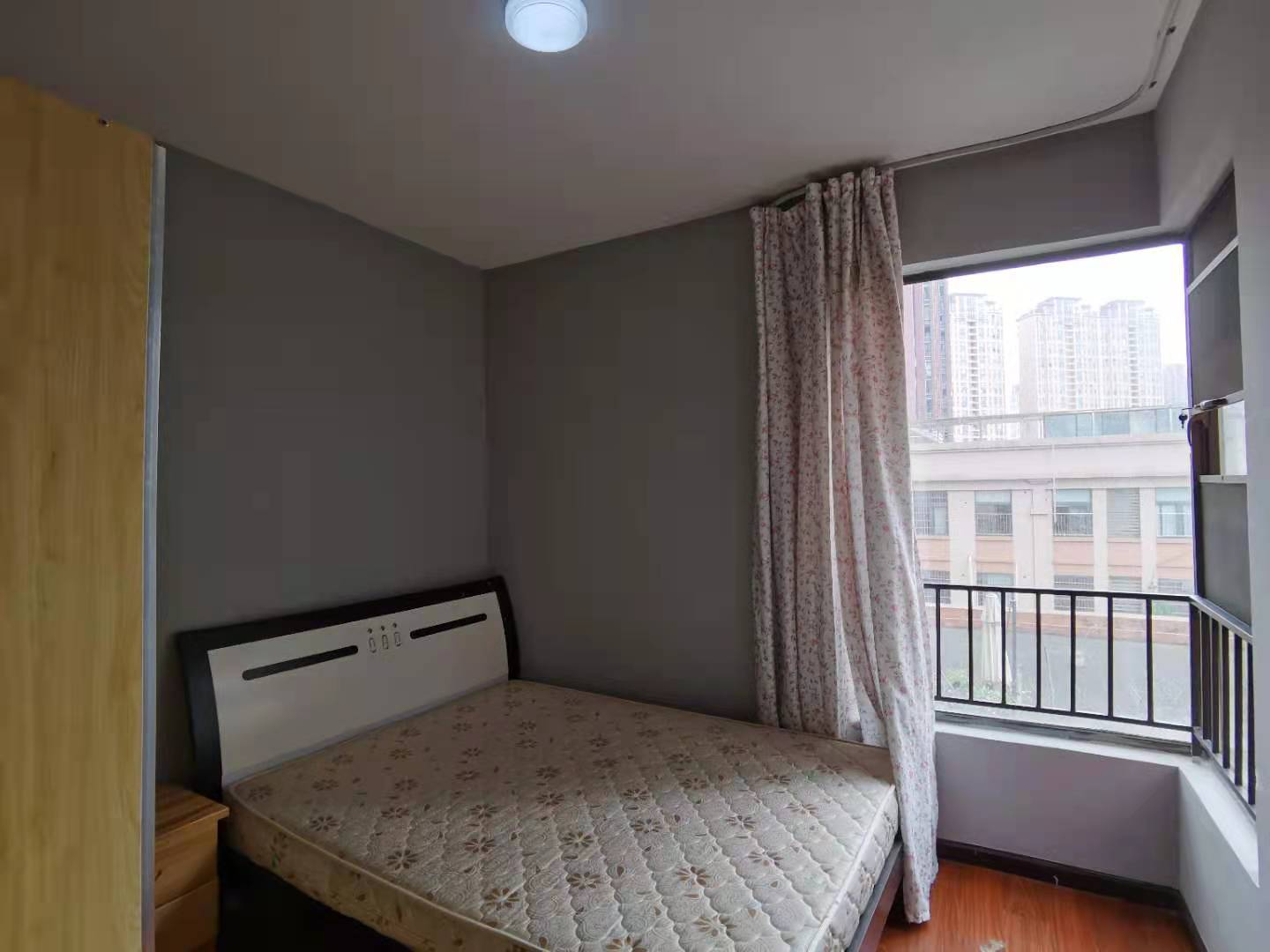 佳兆业君汇上品  2室1厅1卫   2000.00元/月室内图