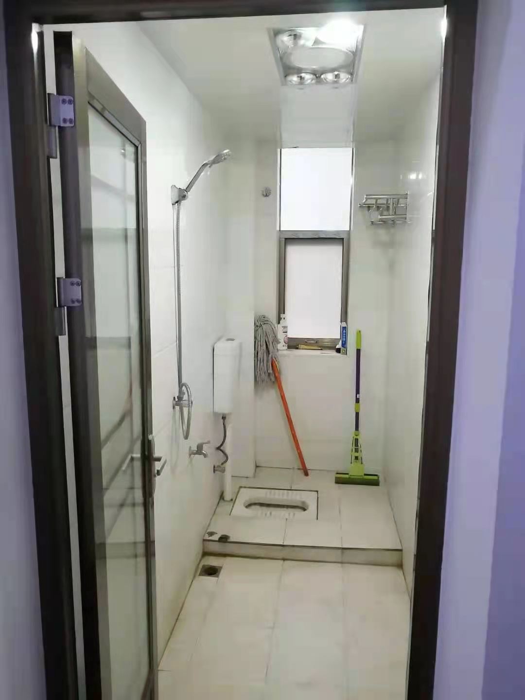 景湖春天 3室2厅1卫 1000.0元/月 景湖春天 3室2厅1卫 1000.0元/月室内图