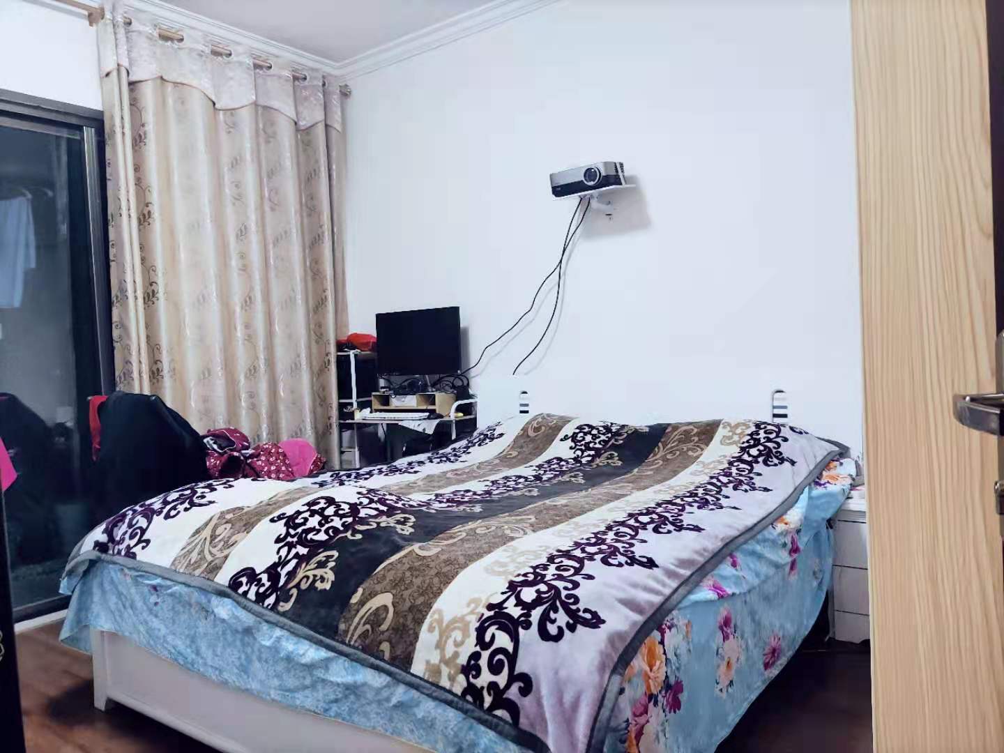 碧桂园 3室2厅1卫 80.0万 碧桂园 3室2厅1卫 80.0万卫生间