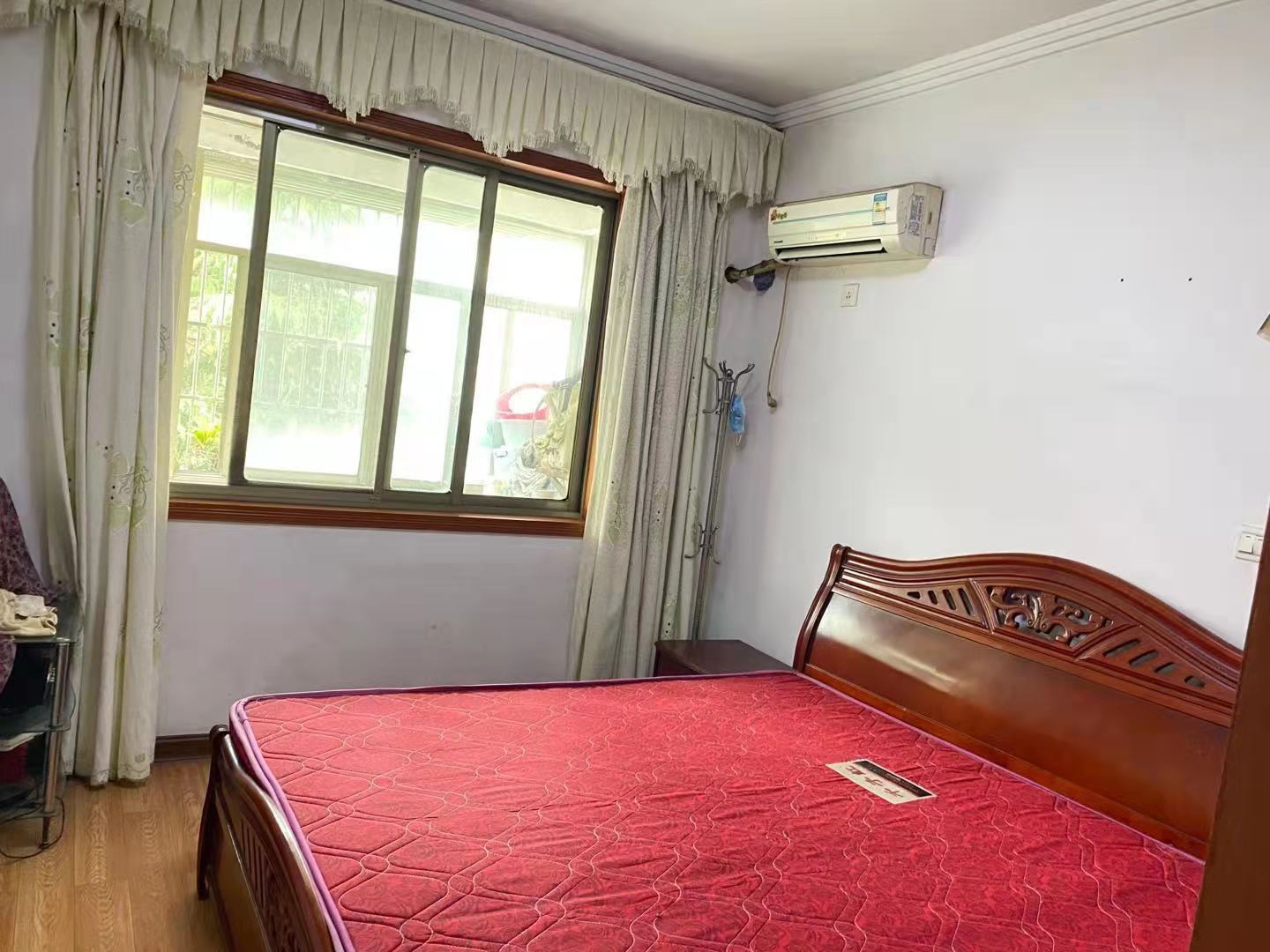 大众家园 3室2厅2卫 1600.0元/月 大众家园 3室2厅2卫 1600.0元/月室内图