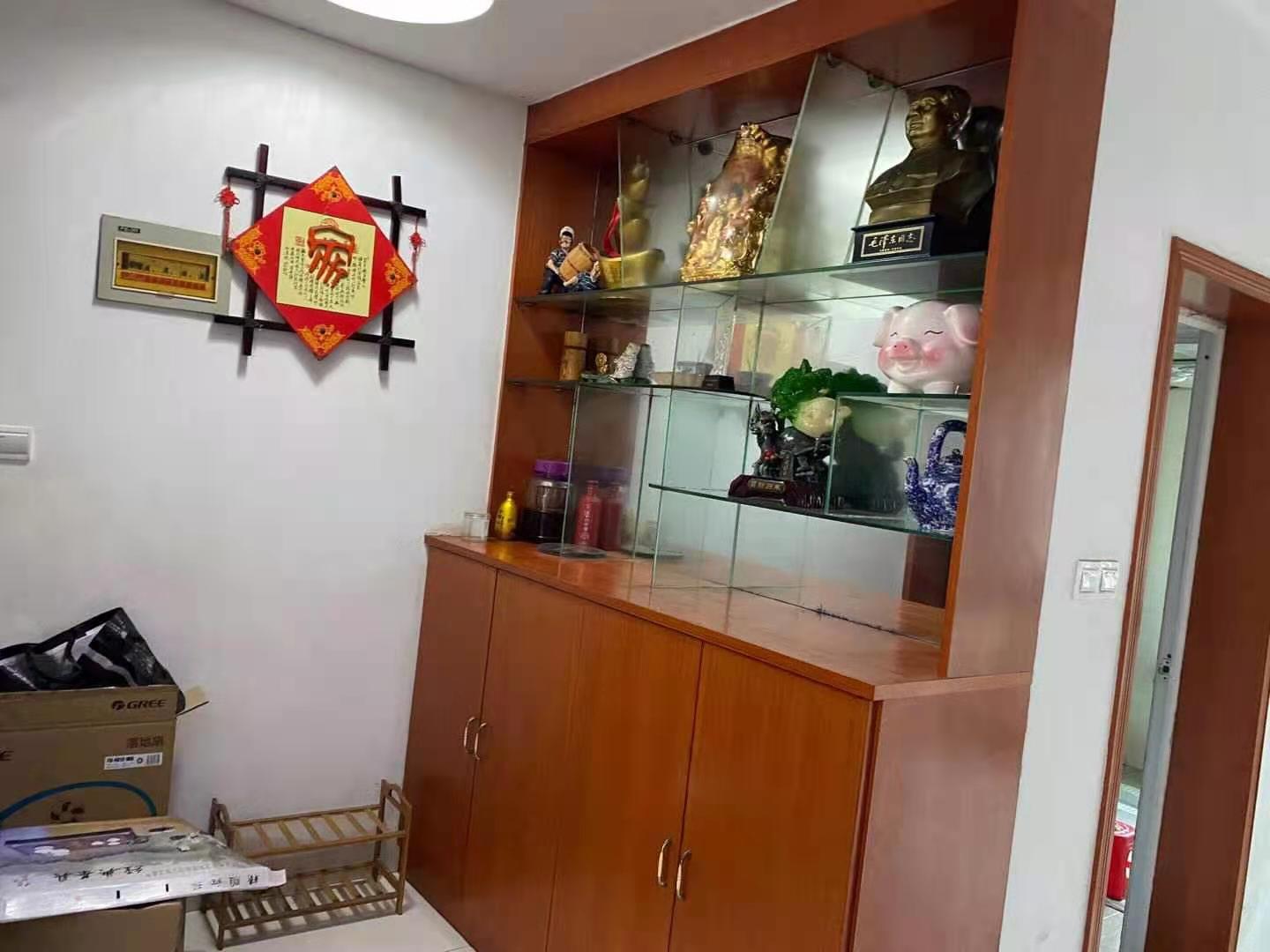 大众家园 3室2厅2卫 1600.0元/月 大众家园 3室2厅2卫 1600.0元/月室内图