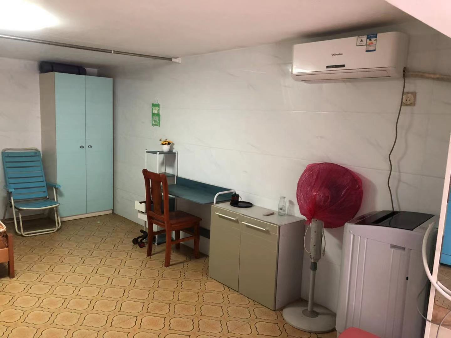 和谐小区(五里堆) 1室0厅1卫 600.0元/月 和谐小区(五里堆) 1室0厅1卫 600.0元/月小区图