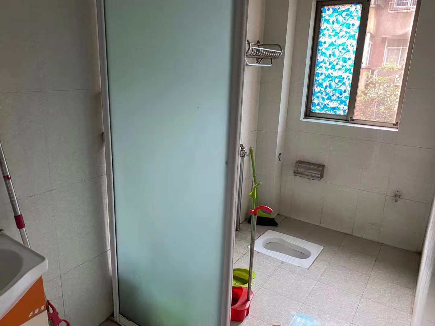 大众家园 3室2厅2卫 1600.0元/月 大众家园 3室2厅2卫 1600.0元/月室内图