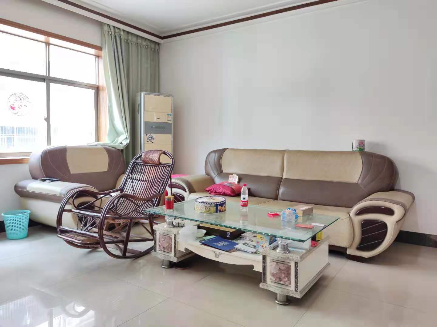 四机总厂家属区  3室2厅1卫   1400.00元/月小区图