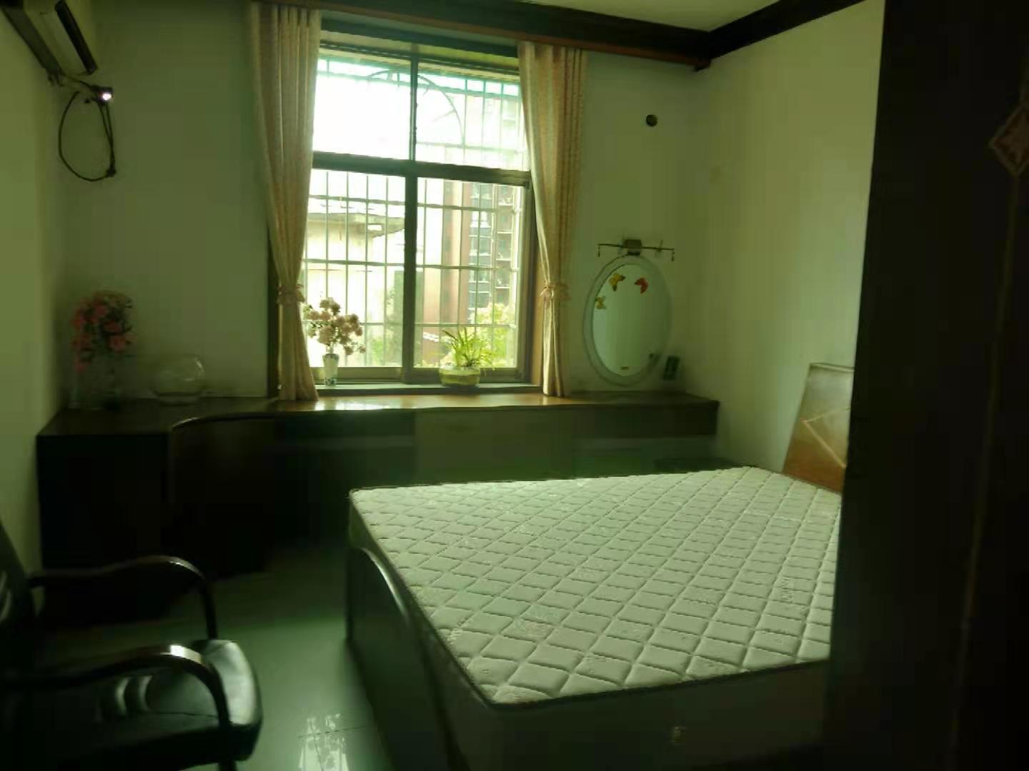 楚雄公寓 3室2厅2卫 58.8万 楚雄公寓 3室2厅2卫 58.8万卧室