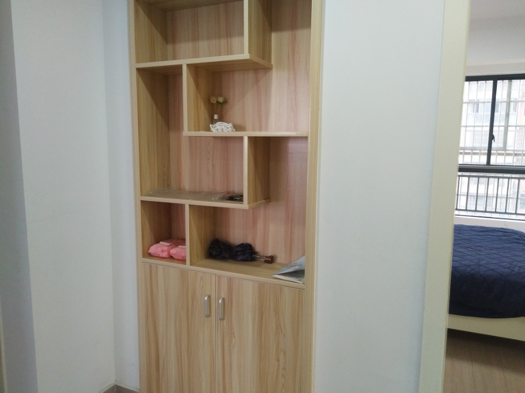 梓山豪苑  3室2厅2卫    92.0万 梓山豪苑  3室2厅2卫    92.0万客厅