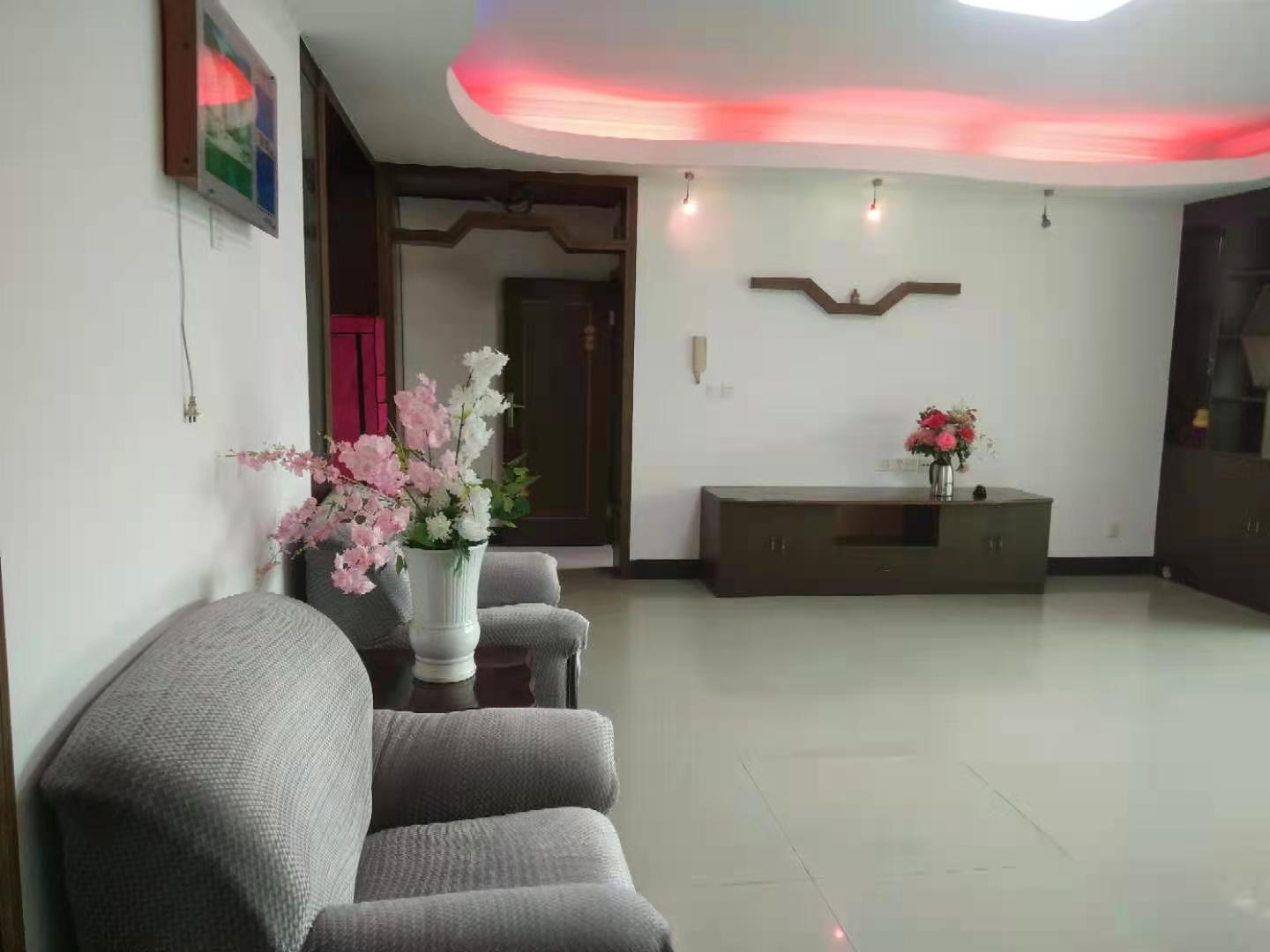 楚雄公寓 3室2厅2卫 58.8万 楚雄公寓 3室2厅2卫 58.8万客厅