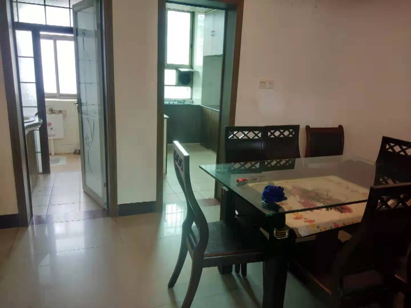 楚雄公寓 3室2厅2卫 58.8万 楚雄公寓 3室2厅2卫 58.8万客厅