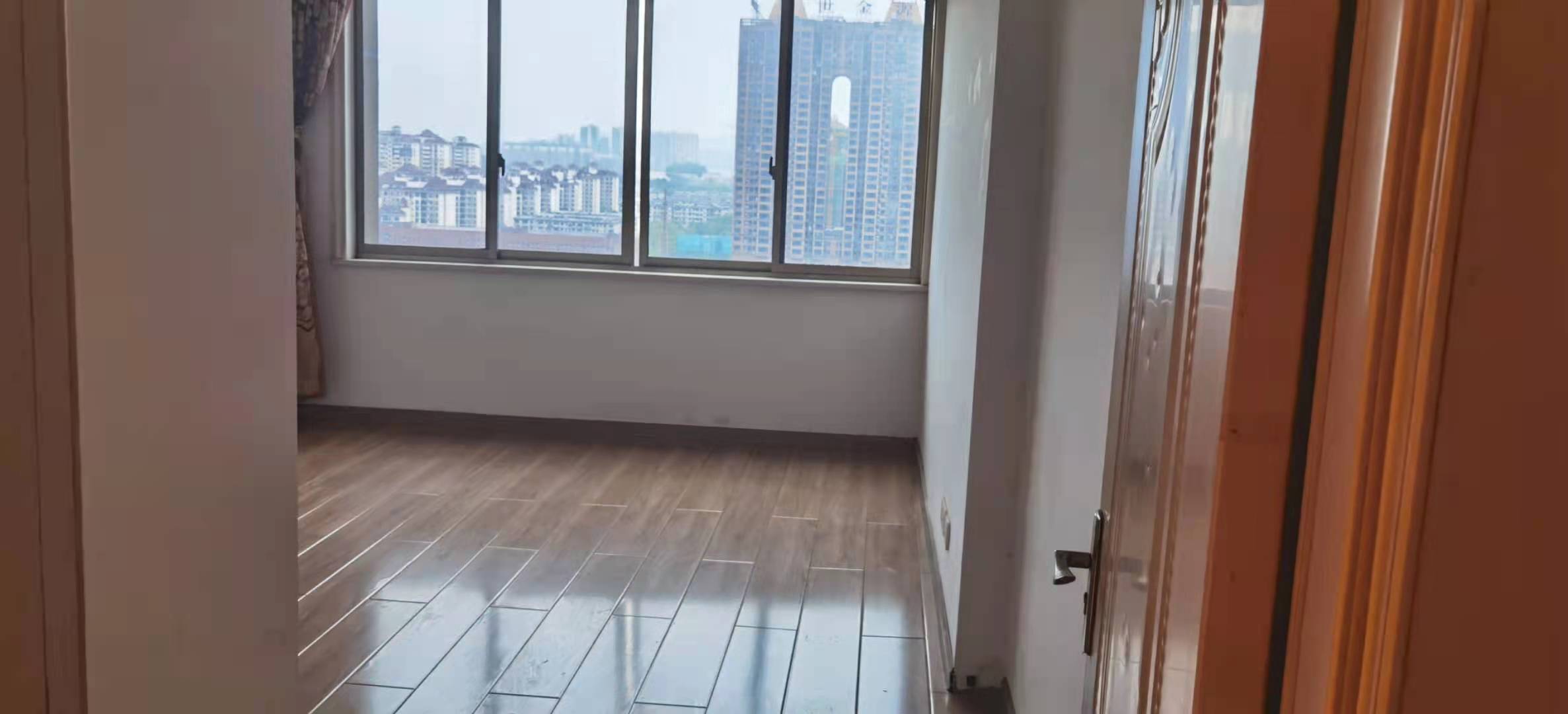 金源大厦  2室1厅1卫   2500.00元/月室内图