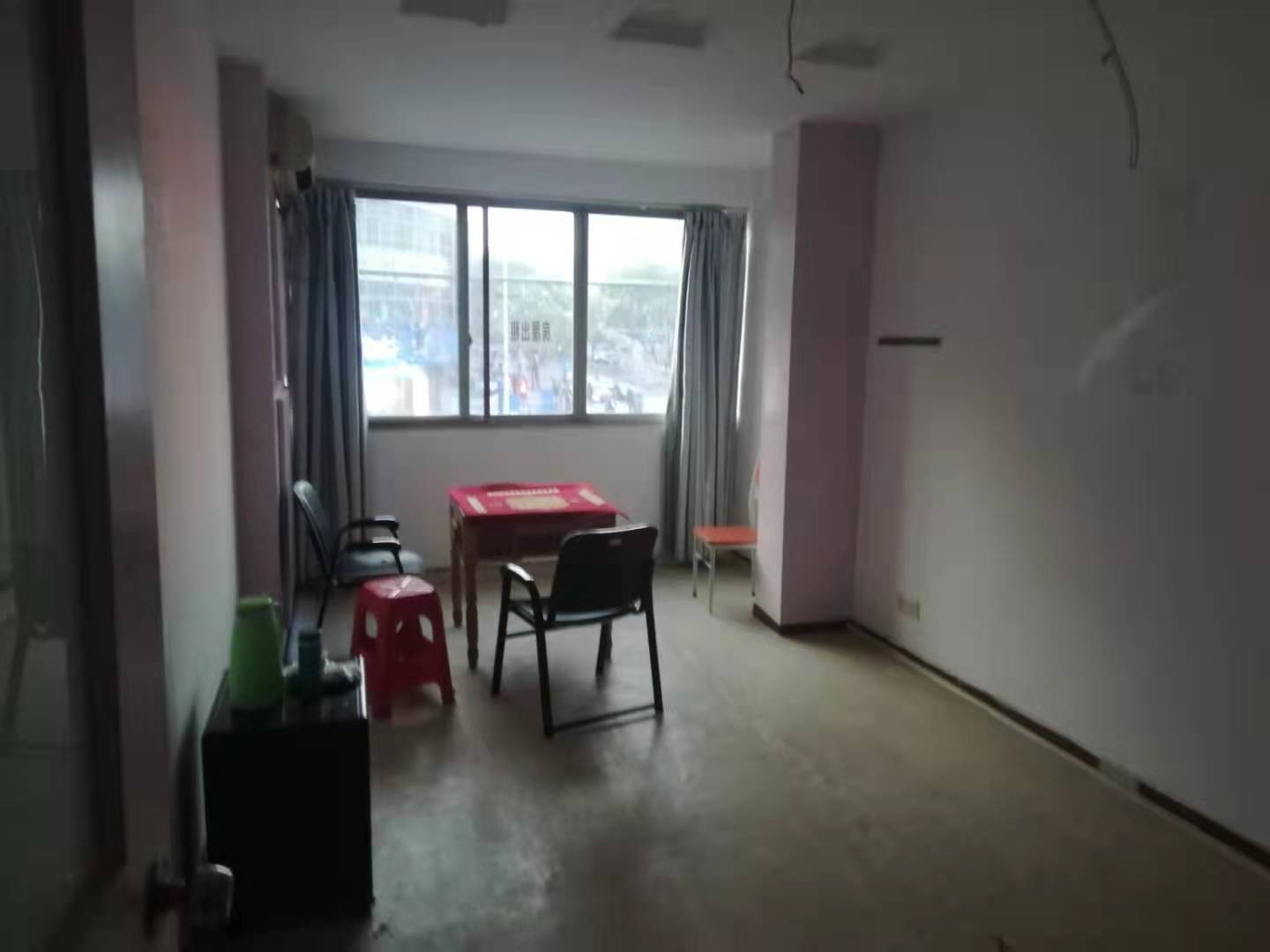 台家塅社区 3室2厅1卫 1300.0元/月 台家塅社区 3室2厅1卫 1300.0元/月室内图