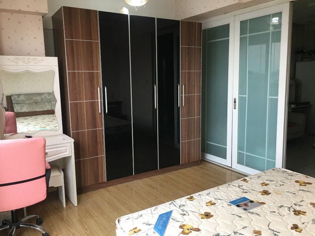 左右小区  2室1厅1卫   1900.00元/月室内图