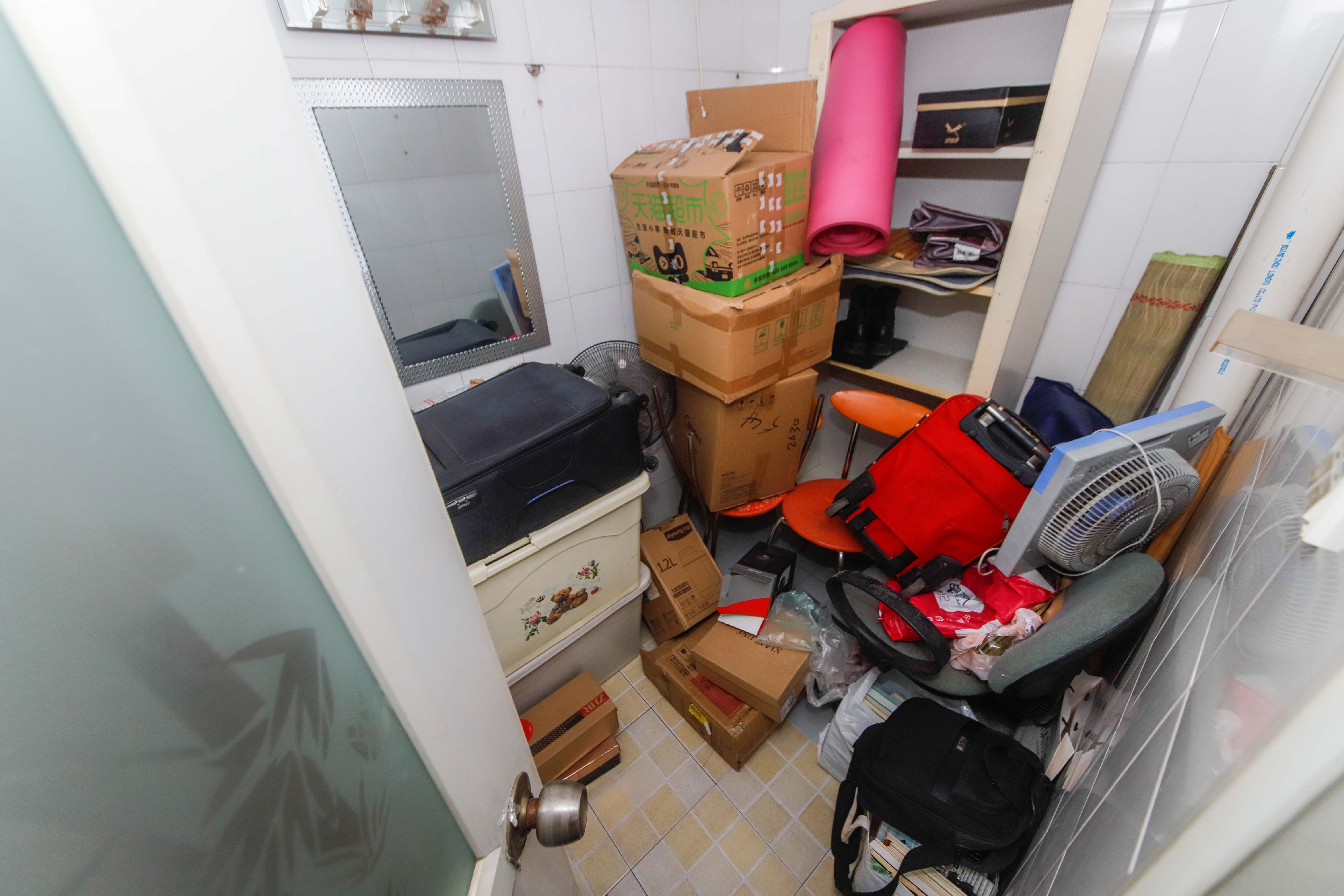 兰亭居  2室2厅2卫    78.8万卫生间