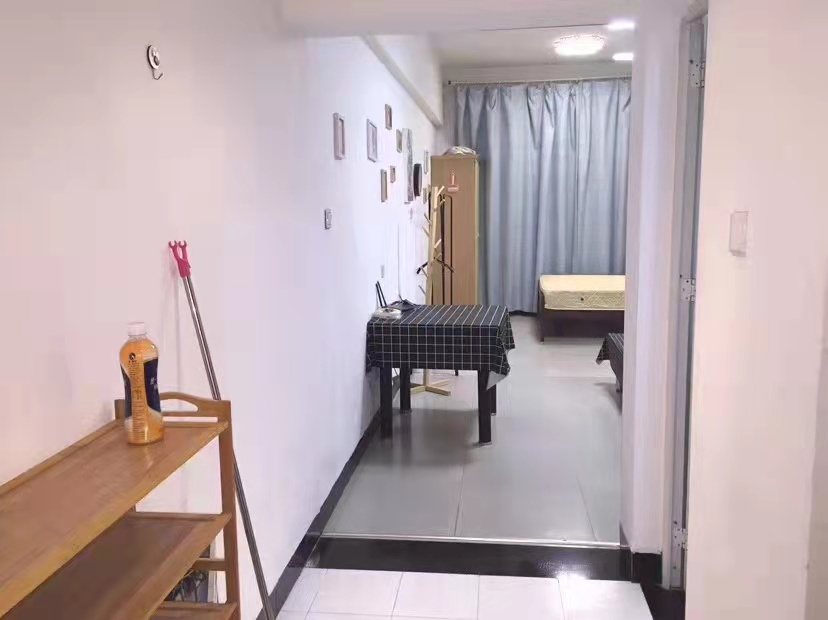 慈善大厦  1室1厅1卫    43.0万 慈善大厦  1室1厅1卫    43.0万客厅