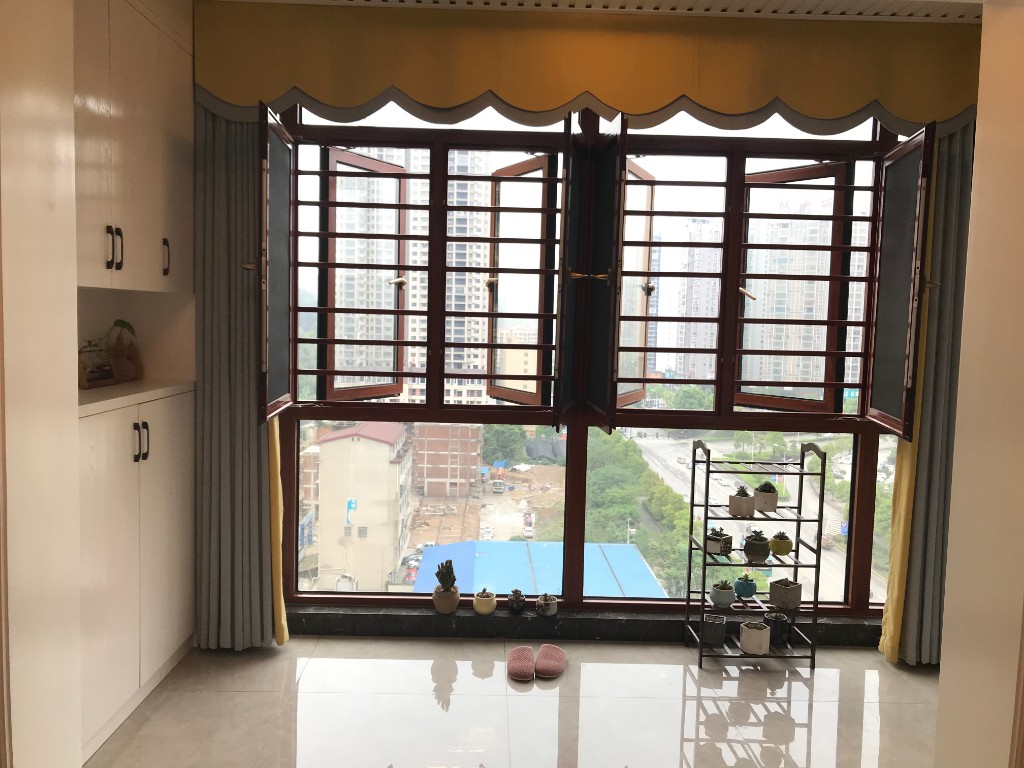 民政小区 4室2厅2卫 120.0万 民政小区 4室2厅2卫 120.0万阳台D