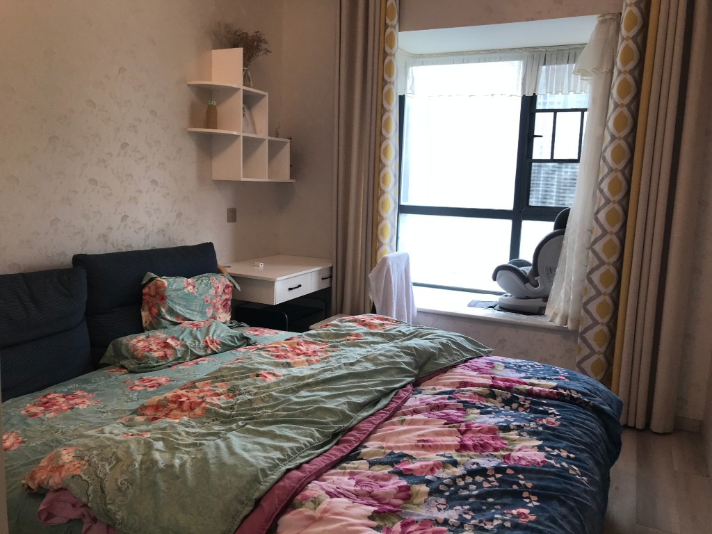 民政小区 4室2厅2卫 120.0万 民政小区 4室2厅2卫 120.0万卧室