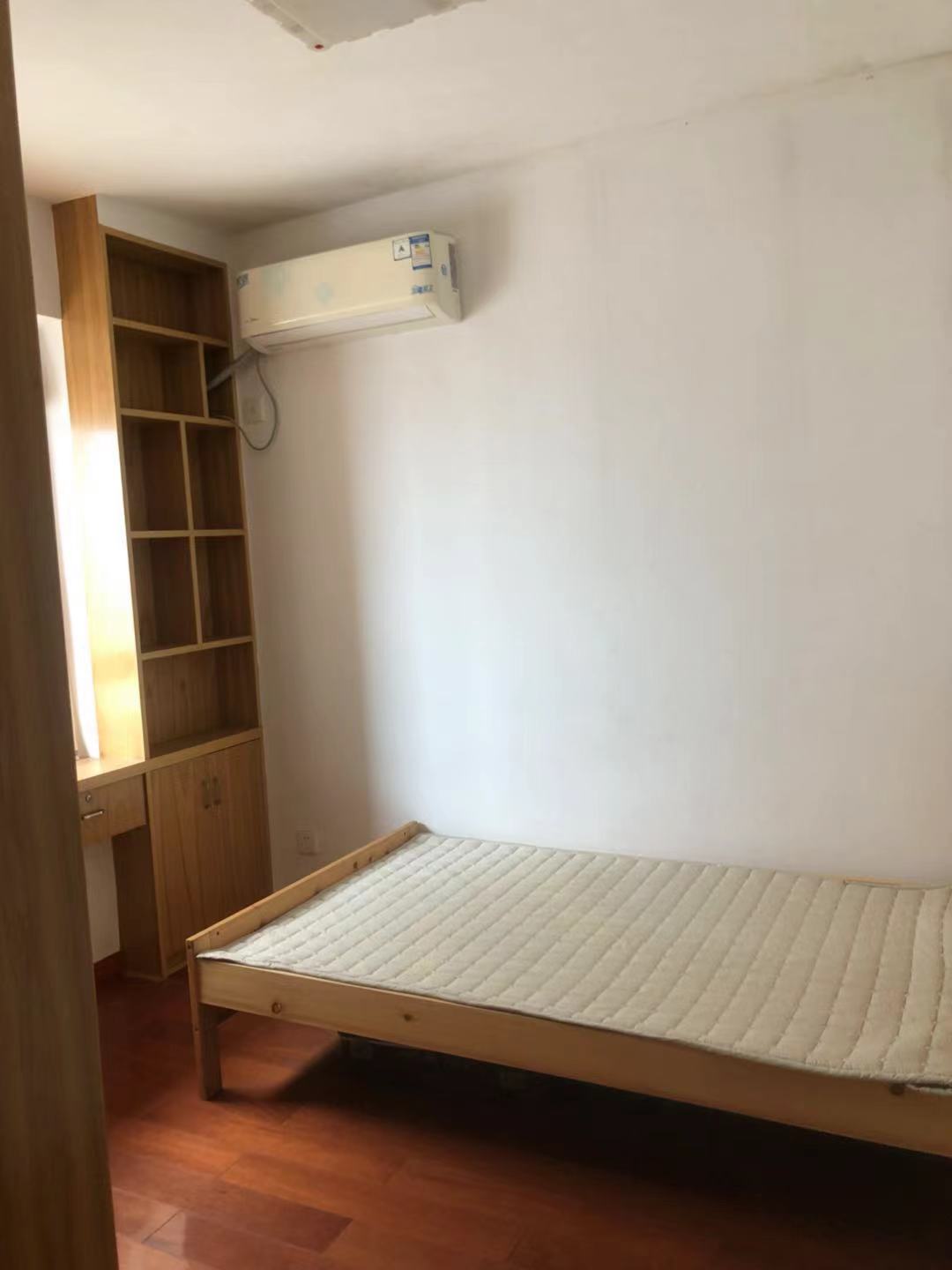 锦绣华庭  3室2厅2卫    80.0万 锦绣华庭  3室2厅2卫    80.0万其他