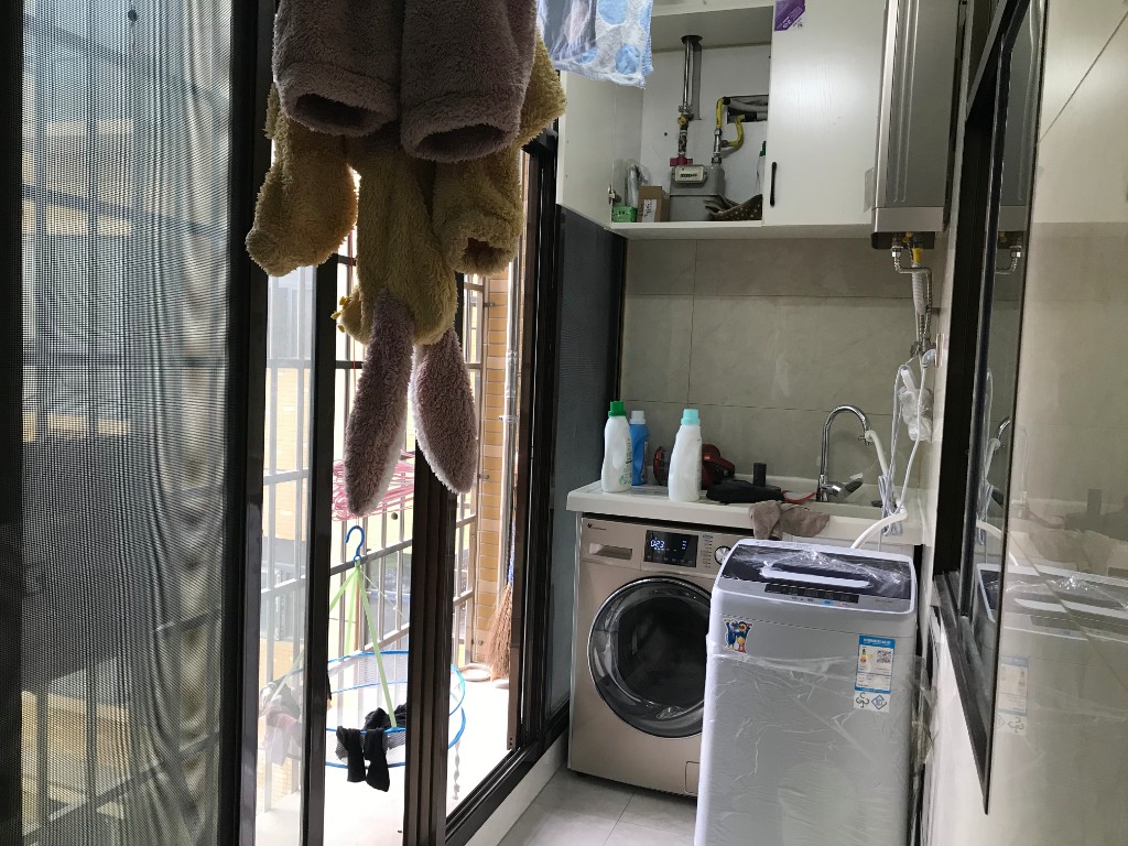 民政小区 4室2厅2卫 120.0万 民政小区 4室2厅2卫 120.0万其他