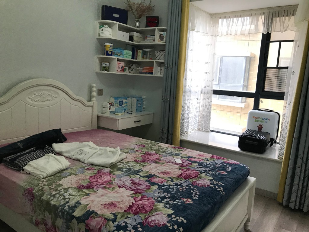 民政小区 4室2厅2卫 120.0万 民政小区 4室2厅2卫 120.0万阳台D