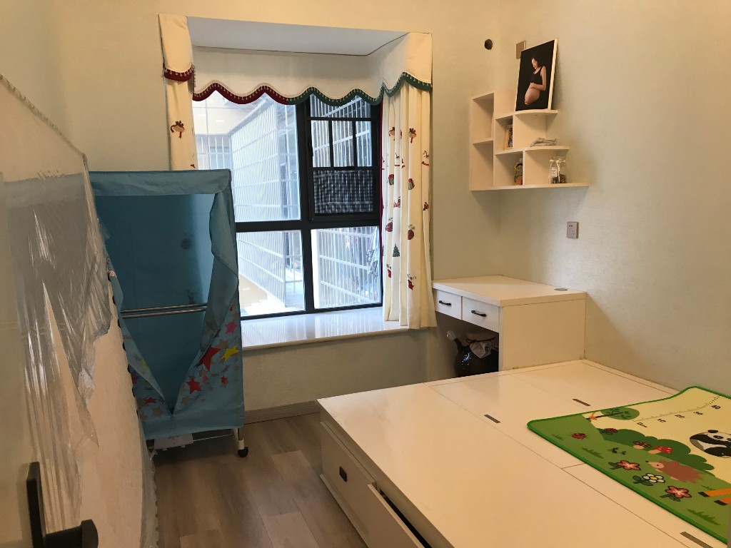 民政小区 4室2厅2卫 120.0万 民政小区 4室2厅2卫 120.0万卧室