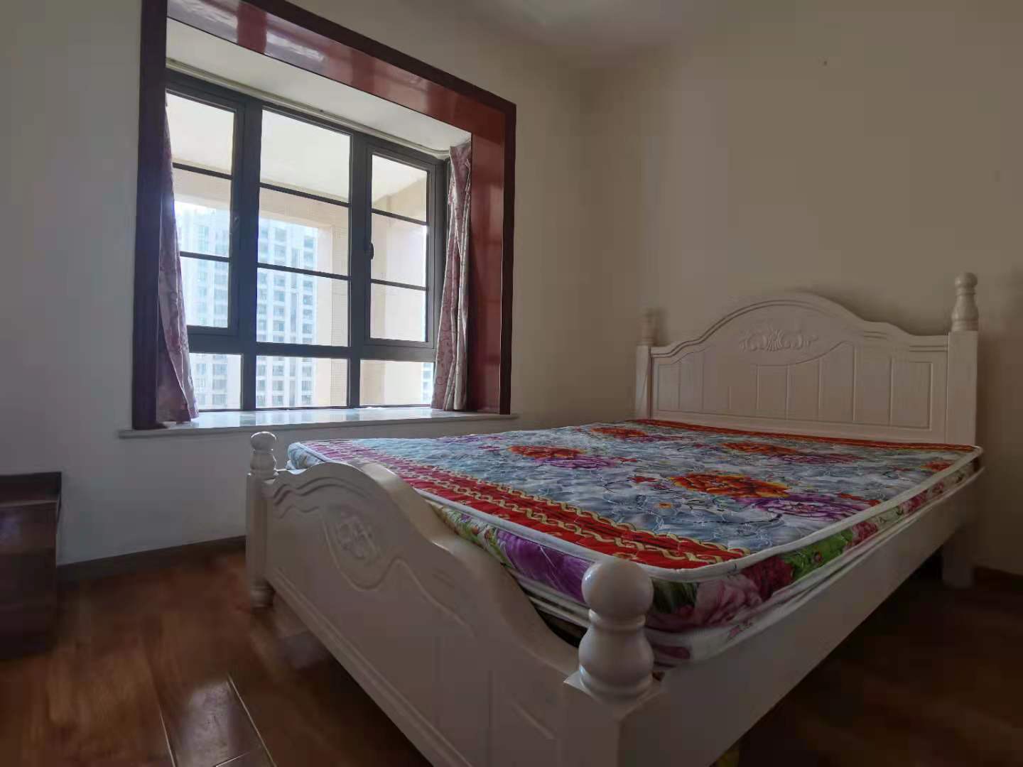 南湖国际1期  2室2厅1卫    2200.0元/月 南湖国际1期  2室2厅1卫    2200.0元/月室内图