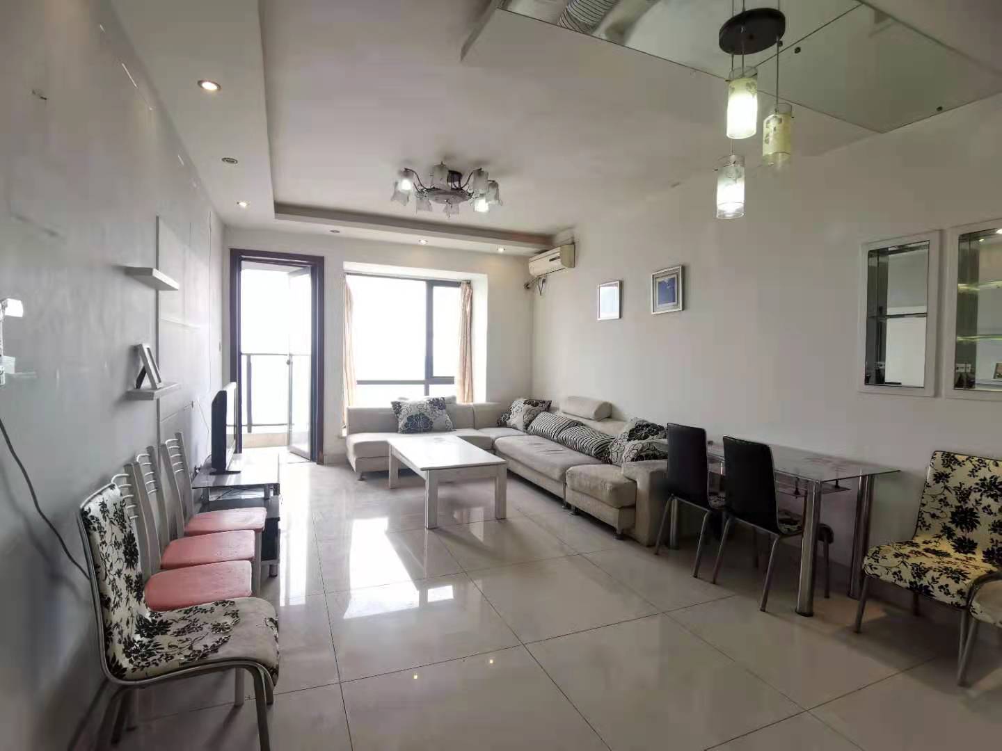 中铁丶西子香荷  2室2厅1卫    2400.0元/月 中铁丶西子香荷  2室2厅1卫    2400.0元/月室内图