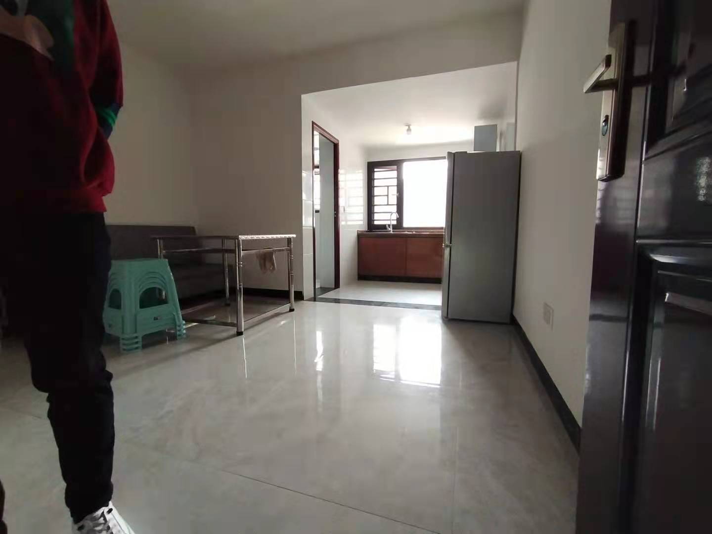 檀山湾小区  1室1厅1卫    650.0元/月室内图