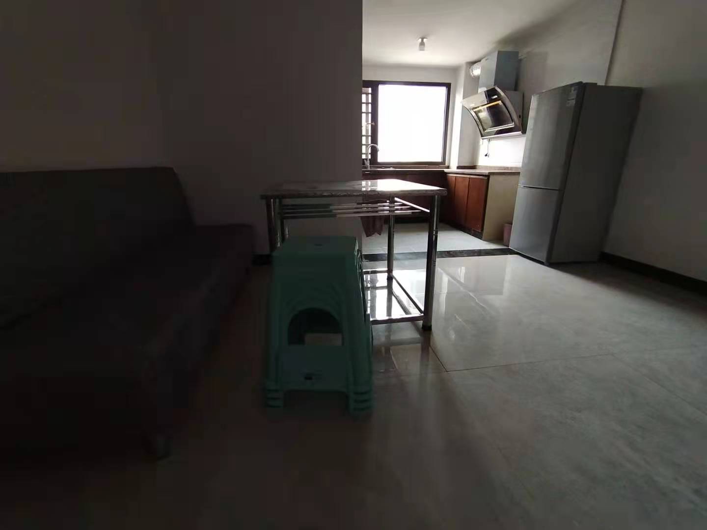 檀山湾小区  1室1厅1卫    650.0元/月室内图