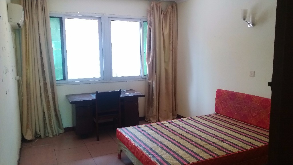 华尔楼 2室1厅1卫 1450.0元/月 华尔楼 2室1厅1卫 1450.0元/月室内图