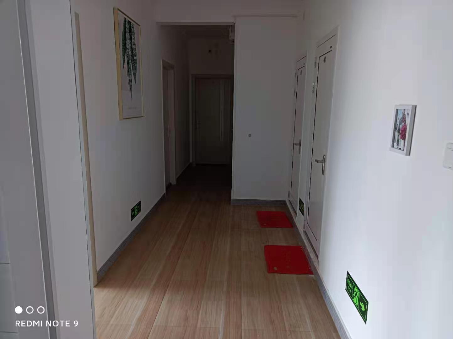 远大中央公园三期  1室0厅4卫   1100.00元/月室内图