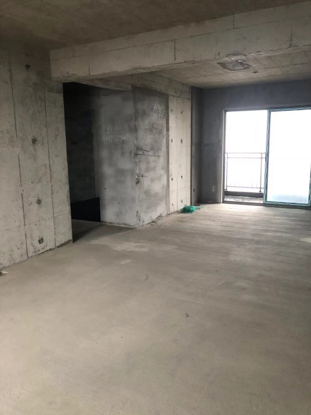 益阳二商帝景嘉园 3室2厅2卫 86.8万 益阳二商帝景嘉园 3室2厅2卫 86.8万客厅