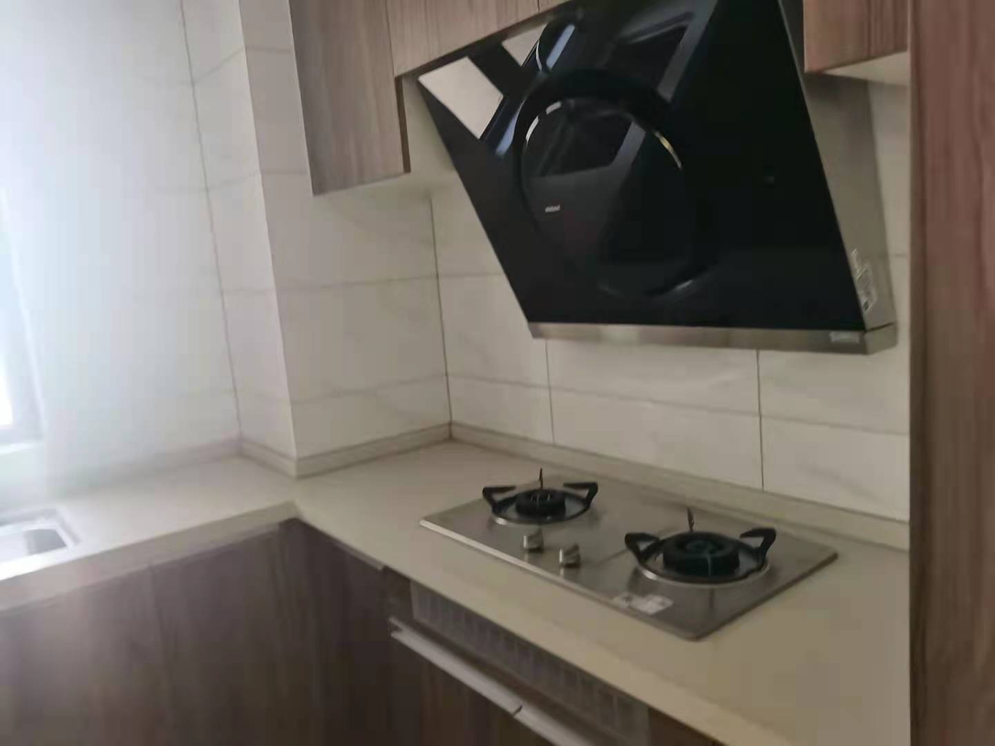 碧桂园梓山府 3室2厅2卫 2500.0元/月 碧桂园梓山府 3室2厅2卫 2500.0元/月室内图