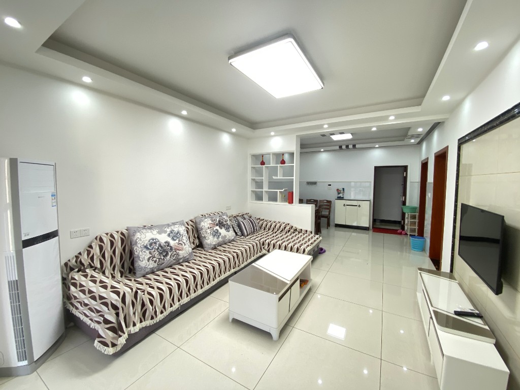 时光印象 2室2厅1卫 69.0万 时光印象 2室2厅1卫 69.0万客厅