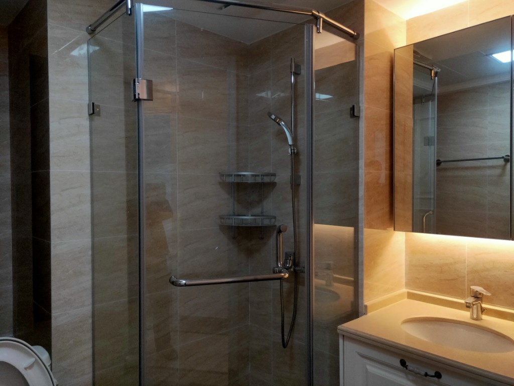 中海锦江城云熙二期  3室2厅2卫    2450.0元/月 中海锦江城云熙二期  3室2厅2卫    2450.0元/月室内图1